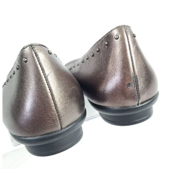 Donald Pliner Markie Flats - Picture 4 of 7